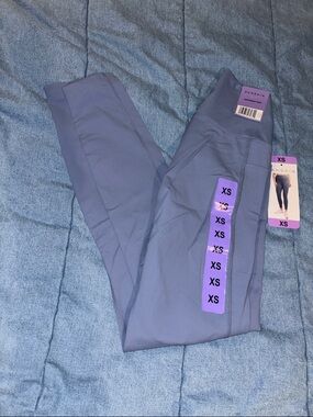 Danskin women’s Active Leggings gray blue XS and pockets